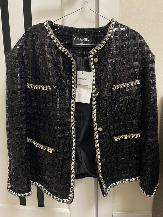 Твідовий жакет CHANEL з біркою в паєтку розміру s