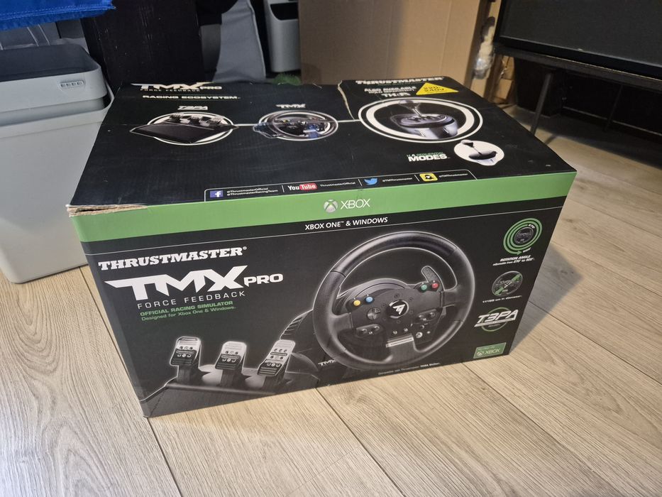 Thrustmaster TMX Pro – kierownica z pedałami (Xbox/PC) – raz używana