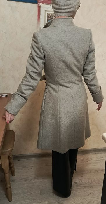 Елегантне пальто  Bella Bicchi рідкого фасону!