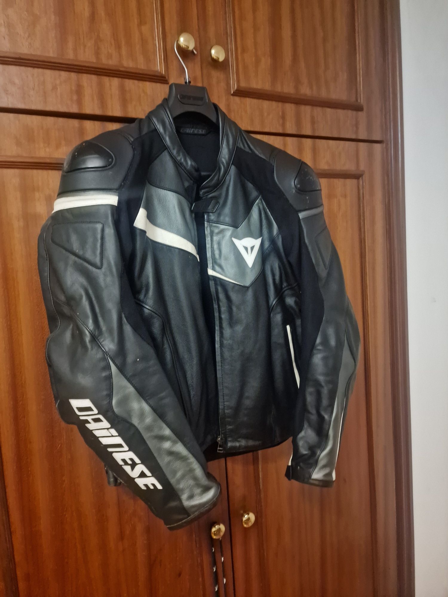 Casaco Dainese impecavel