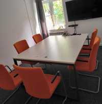 Pomarańczowe krzesła na płozach- do sali konferencyjnej i nie tylko!