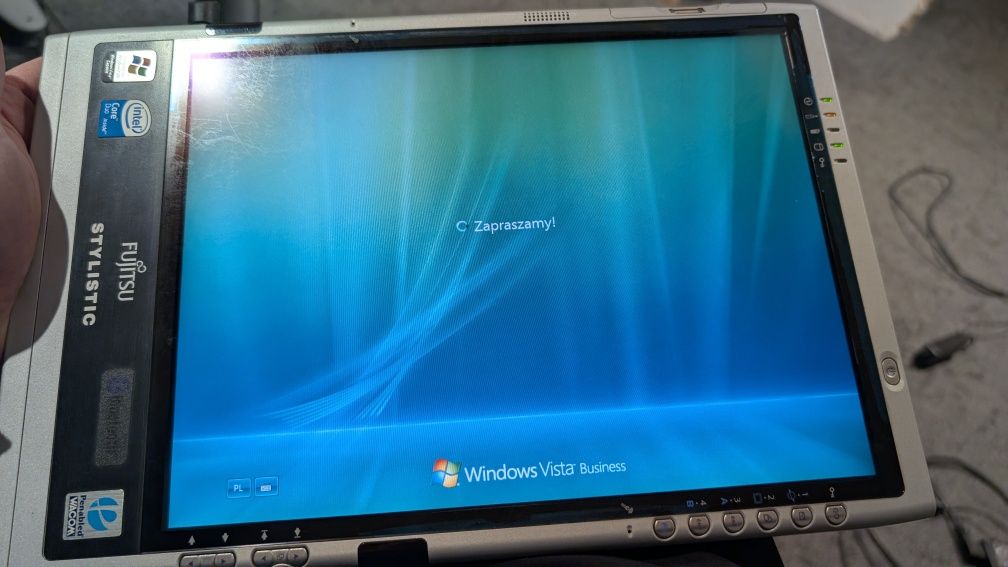 Fujitsu stylistic tablet komputer