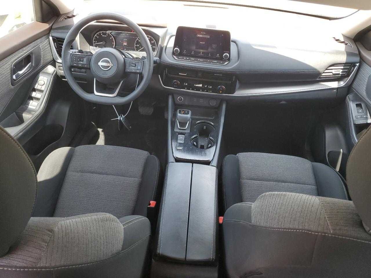 Nissan Rogue SV 2023
