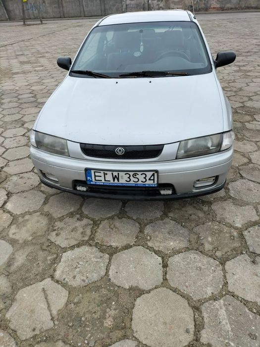 Mazda 323 Mazda 323 + LPG