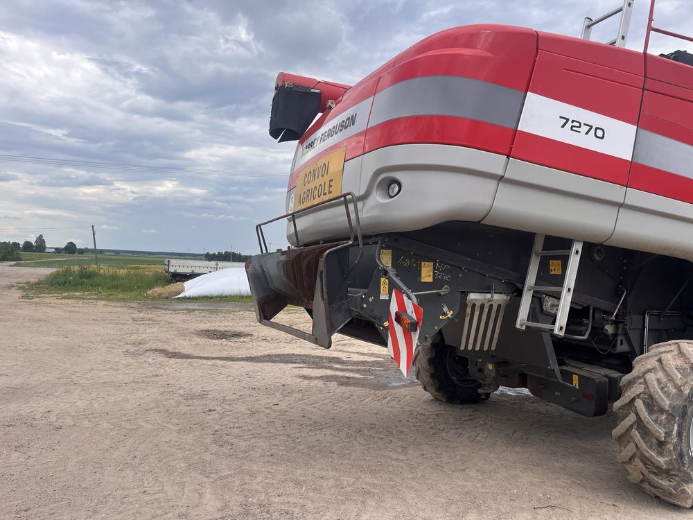 Kombajn zbożomy massey Feguson 7270 beta fend class lexion