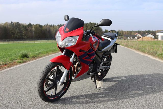 Honda cbr 125 jc34