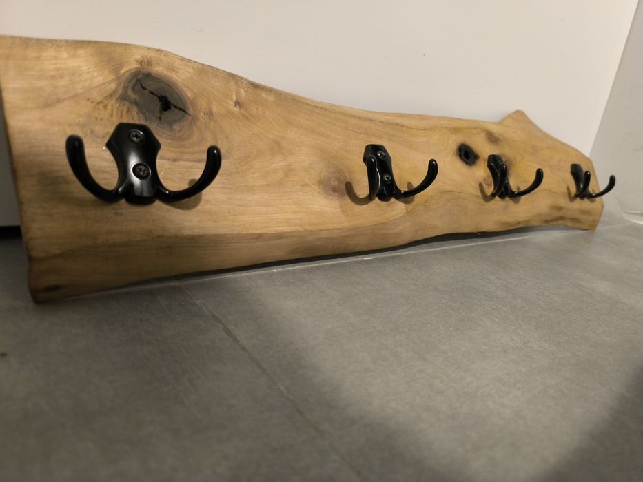 Drewniany wieszak na ubrania / ręczniki – styl rustykalny, ręcznie rob