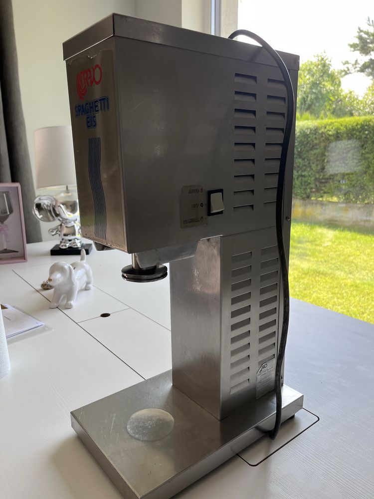 Automat do spaghetti lodowego