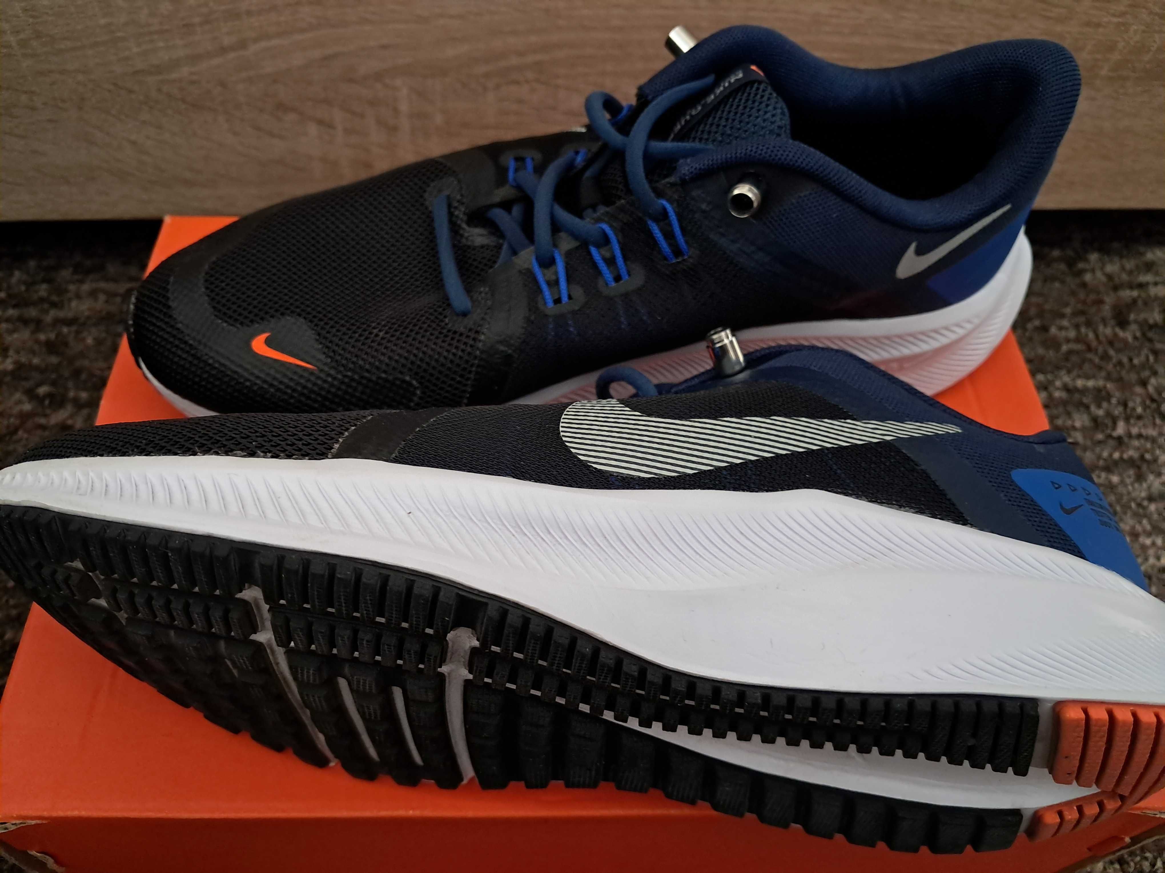 Buty sportowe Nike Quest 4 rozm 40