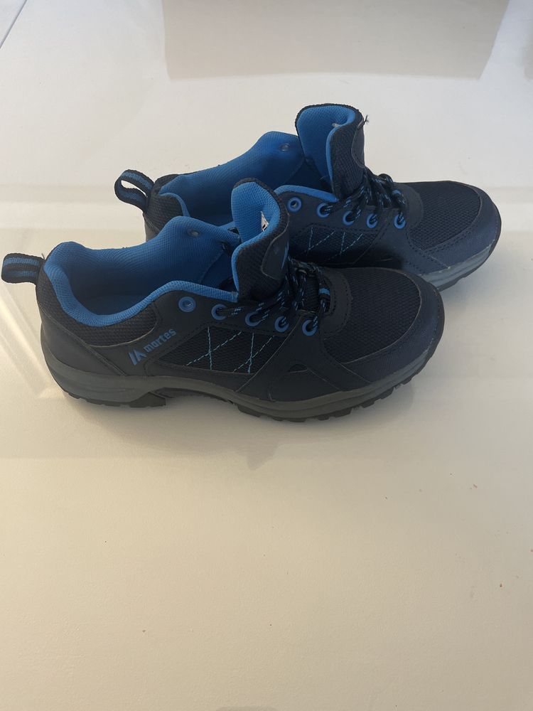 buty adidasy granatowe martes 36