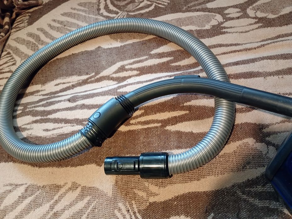 Пылесос контейнерного типа 4000Вт