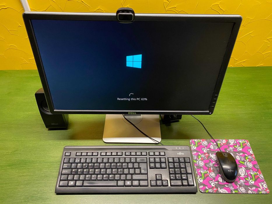 Computador Completo Fujitsu + Periféricos