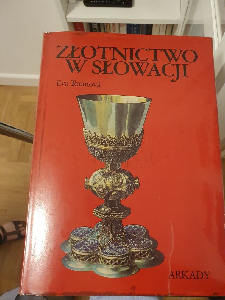 Złotnictwo w Słowacji  Eva Toranova złoto książka Arkady