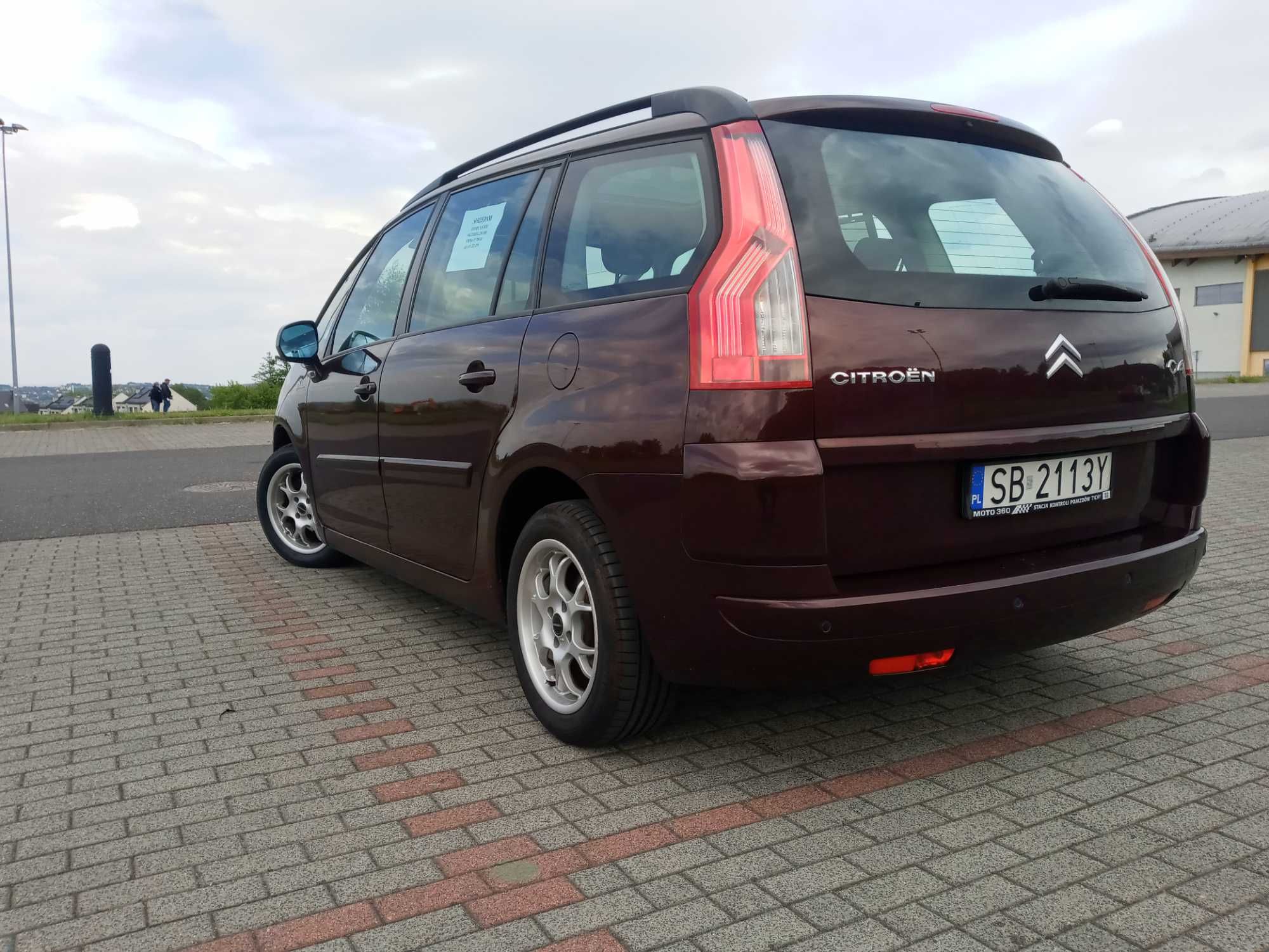 Auto do  dalszej eksploatacji 7 os.