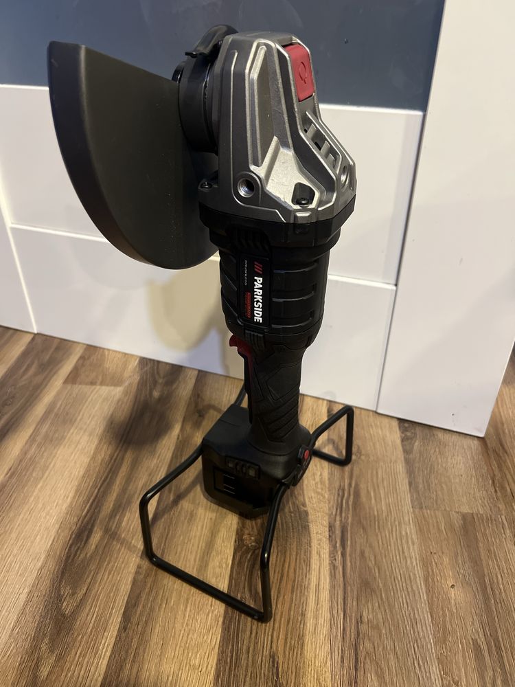 Akumulatorowa szlifierka katowa parkside performance pwsap 40 li A1