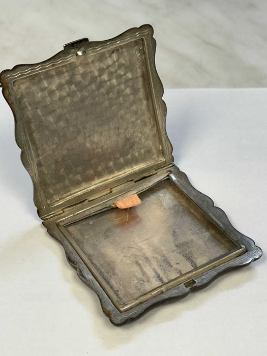 Stara srebrna puderniczka - Polska - pr. 800