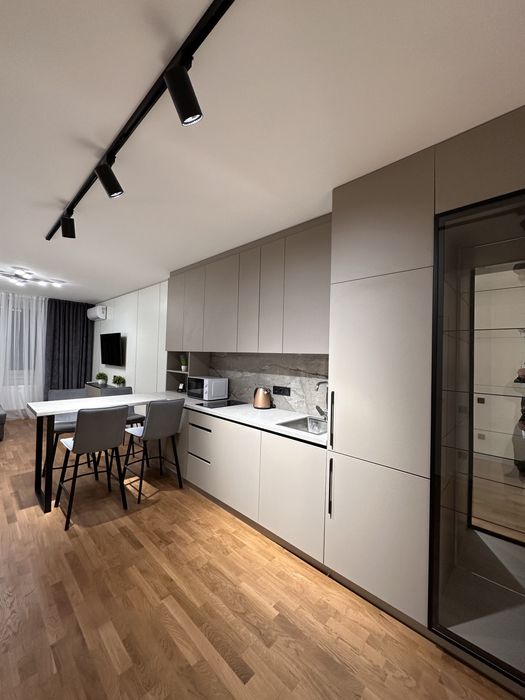 З Джакузі подобово від власника новобудова в центрі Львова.