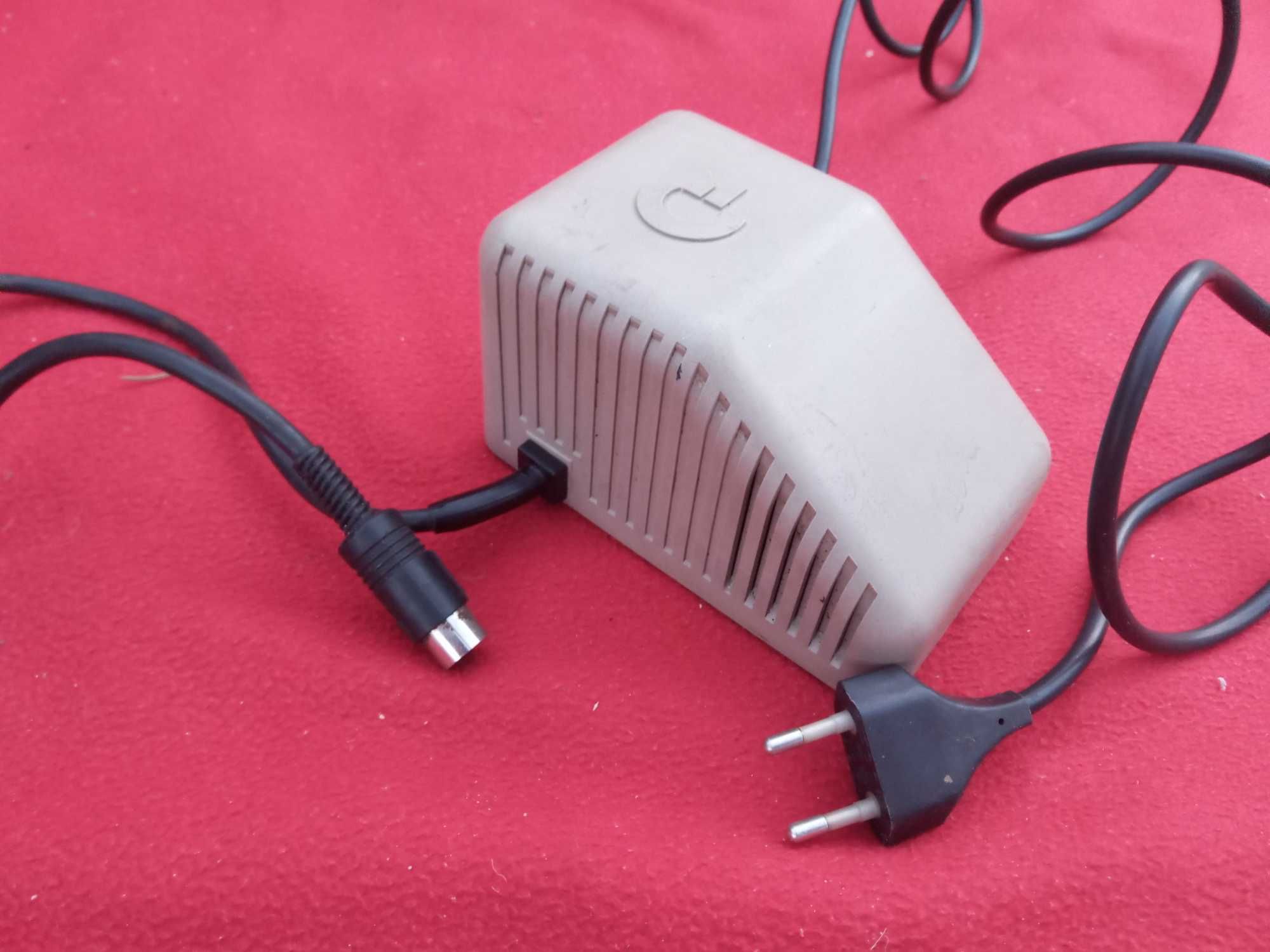 Commodore C 64 Zasilacz Transformator