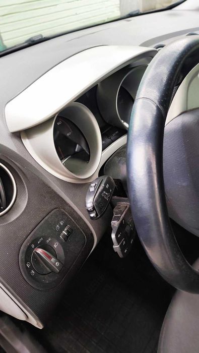 Seat Ibiza 1.2 Turbo-Diesel 2011 год