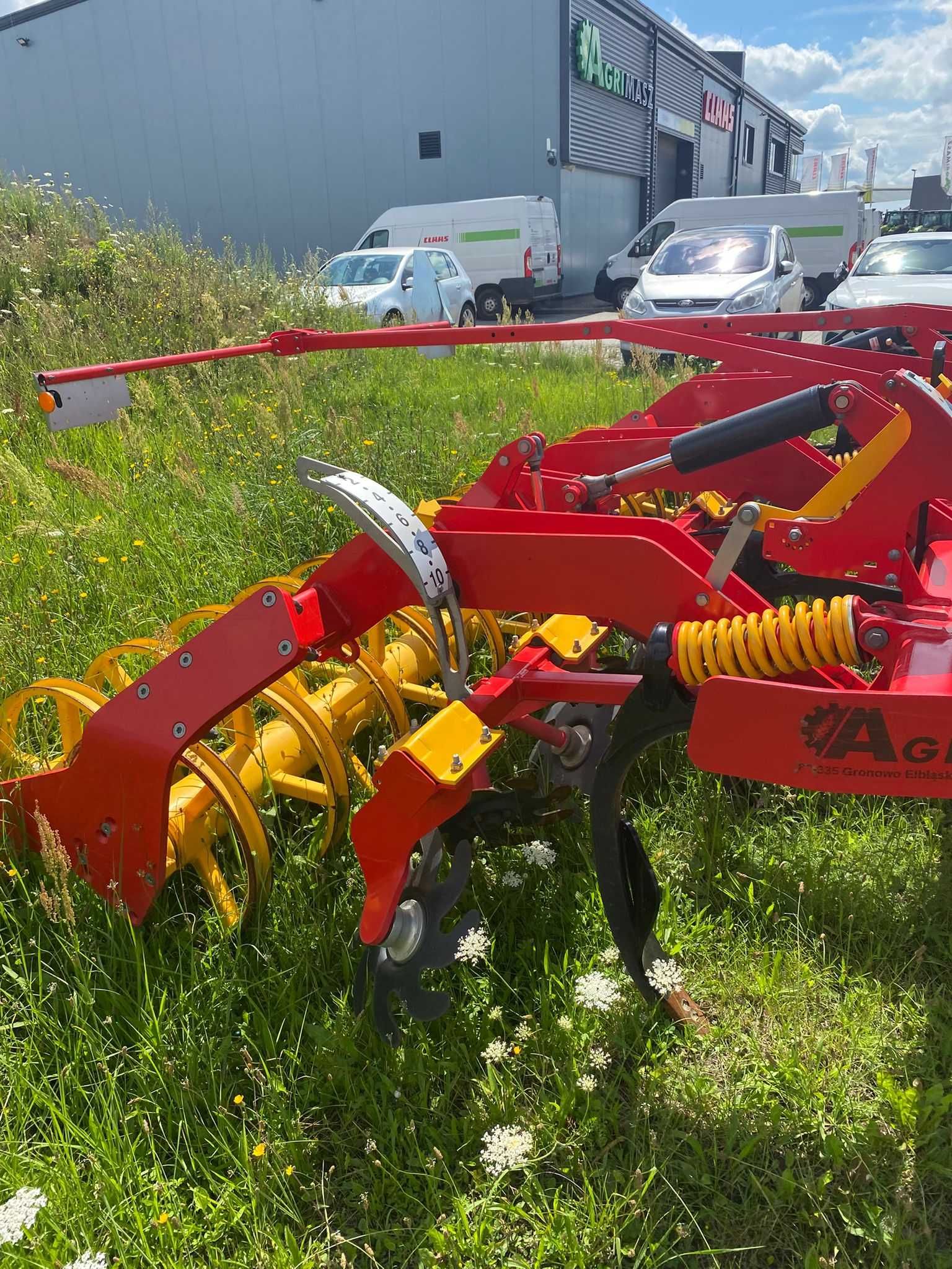 VADERSTAD Cultus 425 (demo)