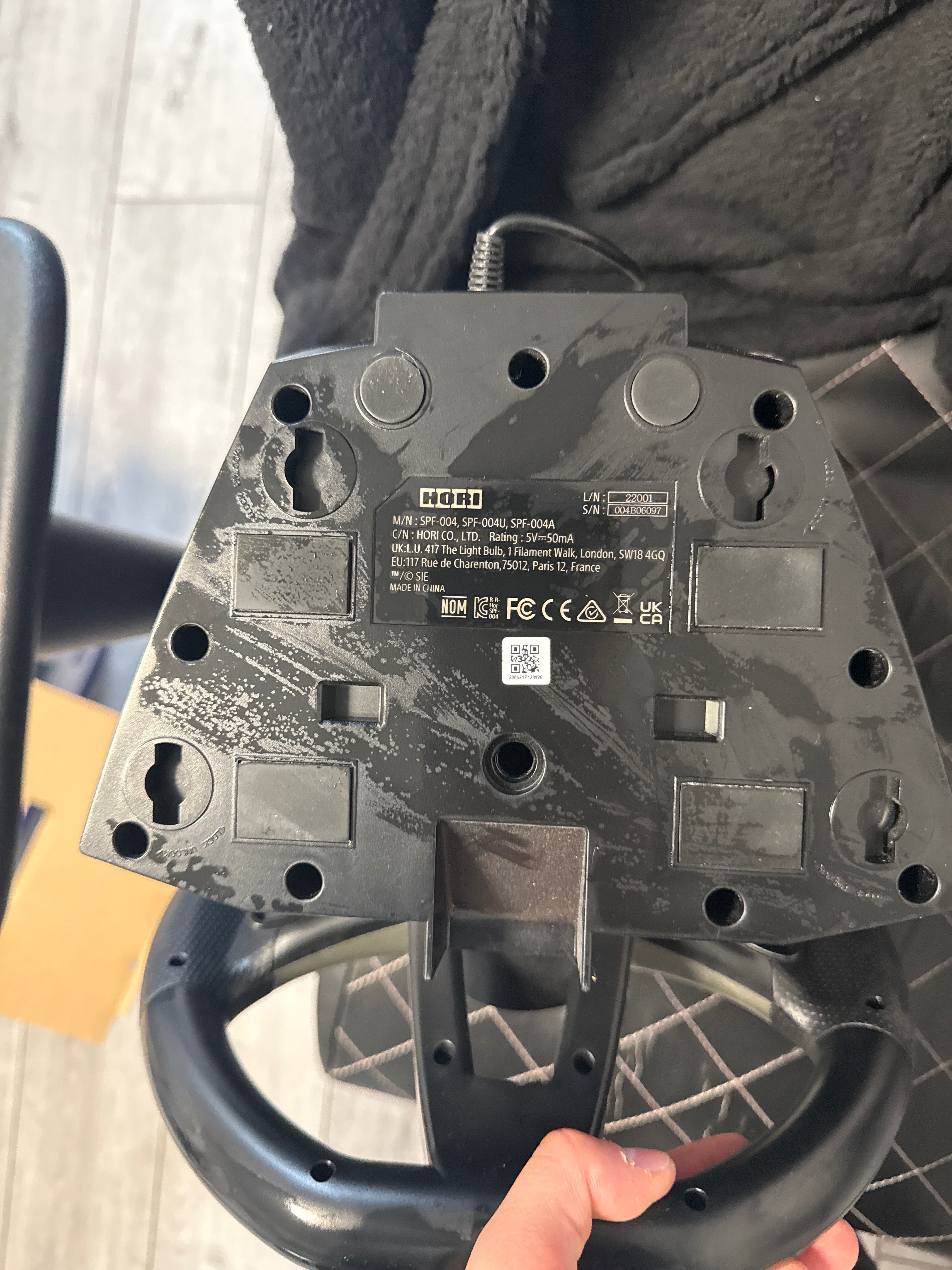 Hori Racing Wheel Apex (RWA) для PlayStation 4/5 — як новий
