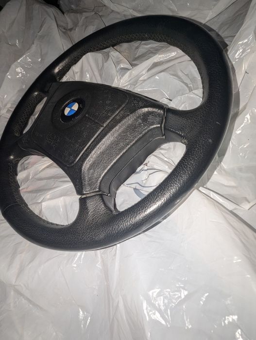 Volante BMW E39 novo