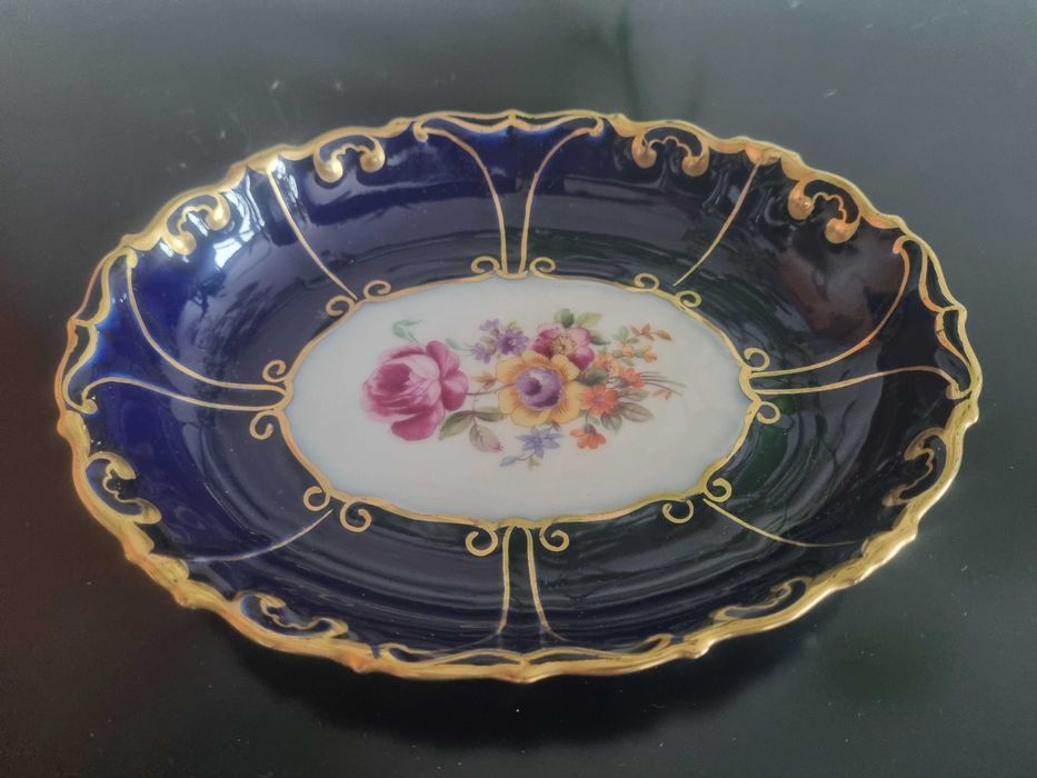 Śliczna kobaltowa patera