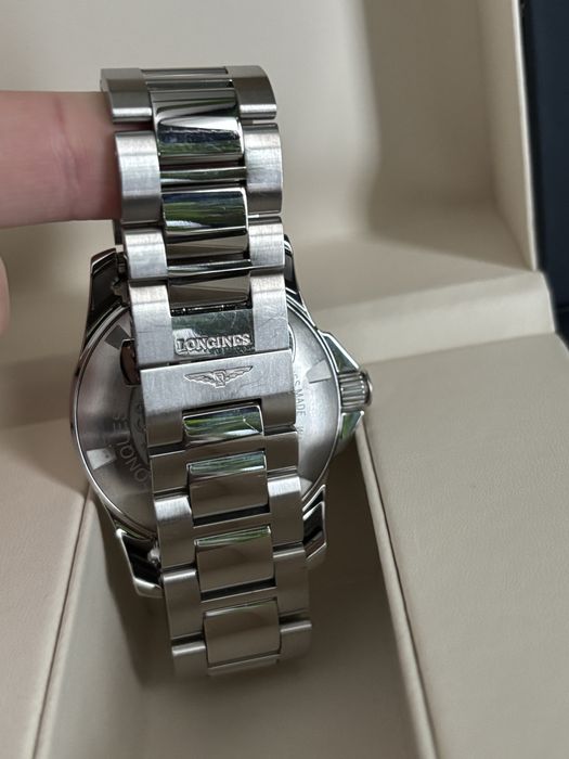 Longines Conquest 41 mm kwarcowy srebrny L3.759.4.76.6