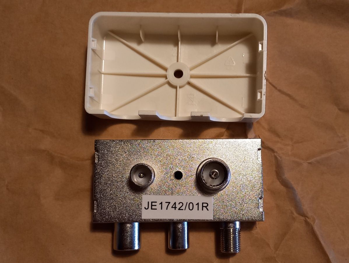 Splitter 1GHz Technetix CFSX-02/65KD MMDA 5-1006 MHz rozgałęźnik
