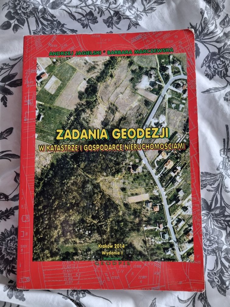 Książka zadania geodezji Jagielski