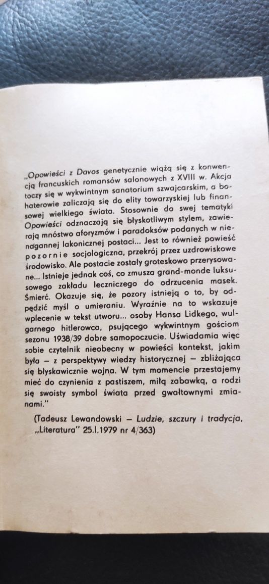 "Opowieści z Davos" Bogdan Rutha