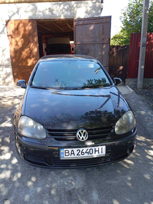 Автомобіль Гольф 5