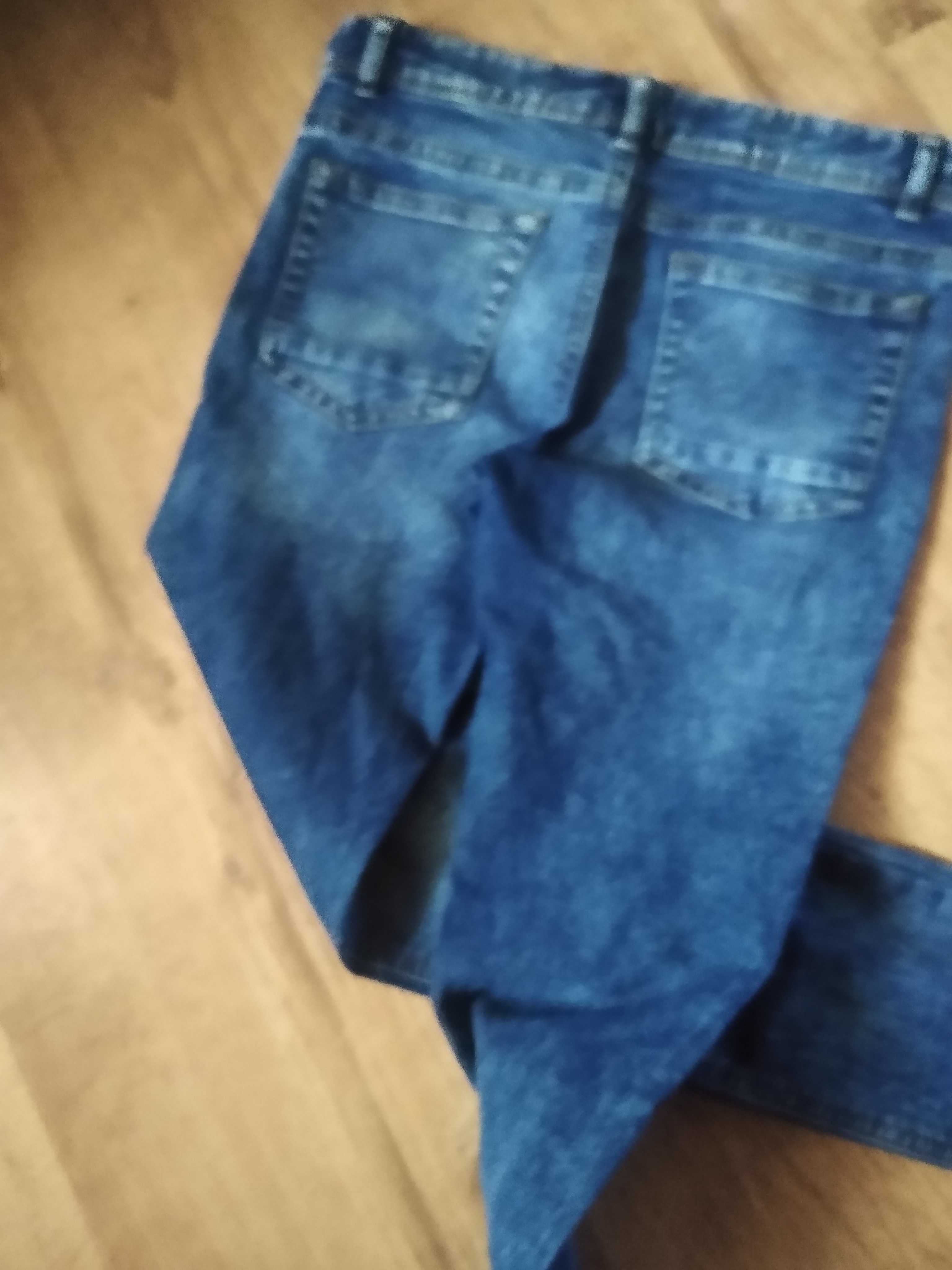 2 pary spodni jeansowych 128