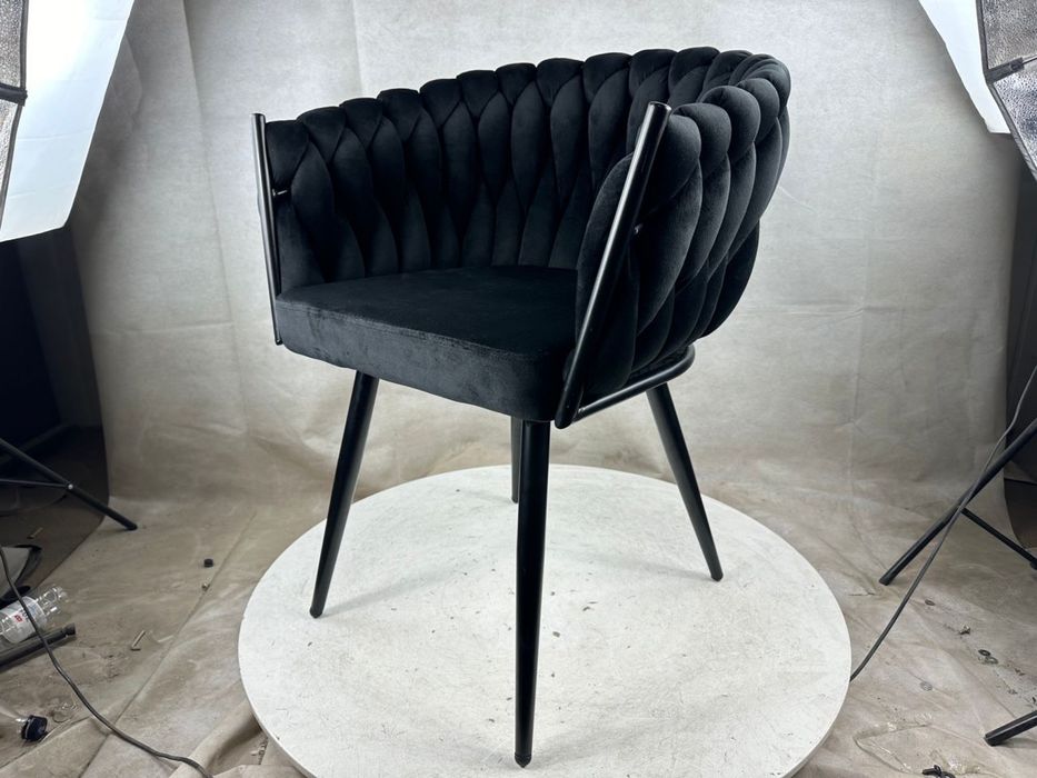 Krzeslo ASTI Czarne przeplatane plecione nowoczesne