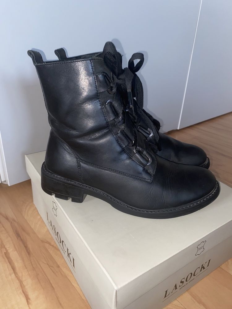 Czarne botki Lasocki 36