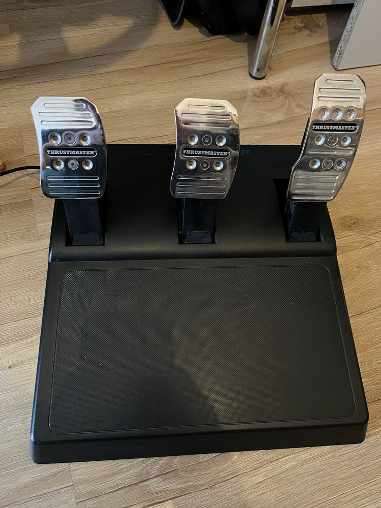 Kierownica Thrustmaster t150 pro + manipulatory T3PA