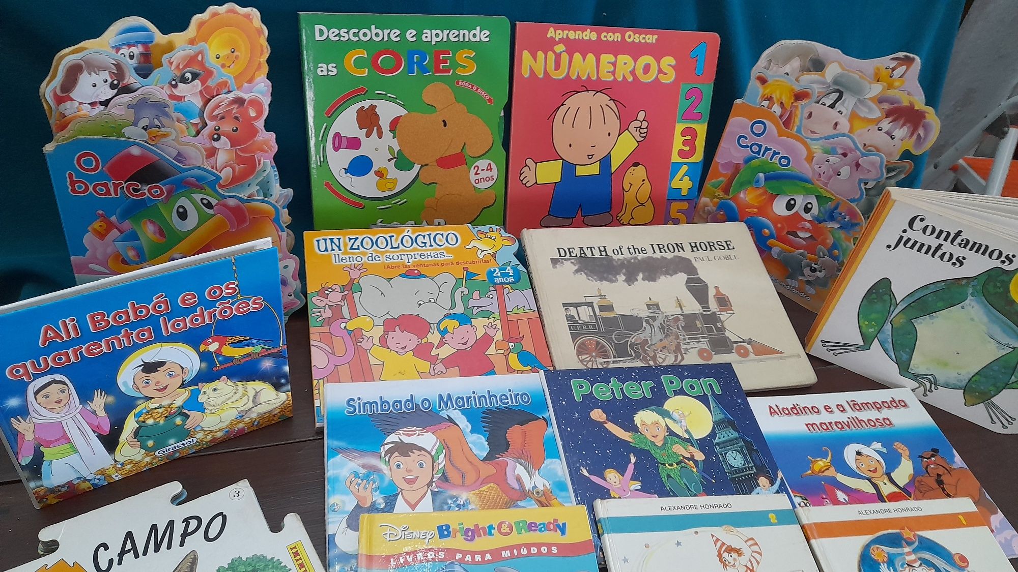 Lote de 20 Livros infantis
