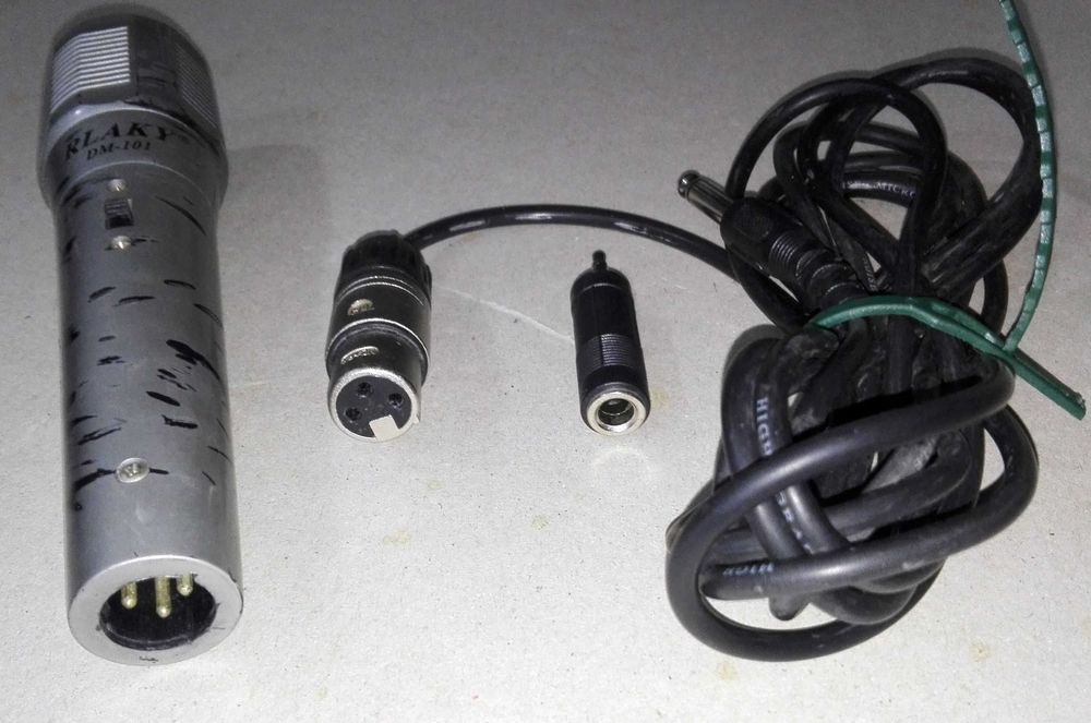 Microfone Dinâmico RLAKY DM-101