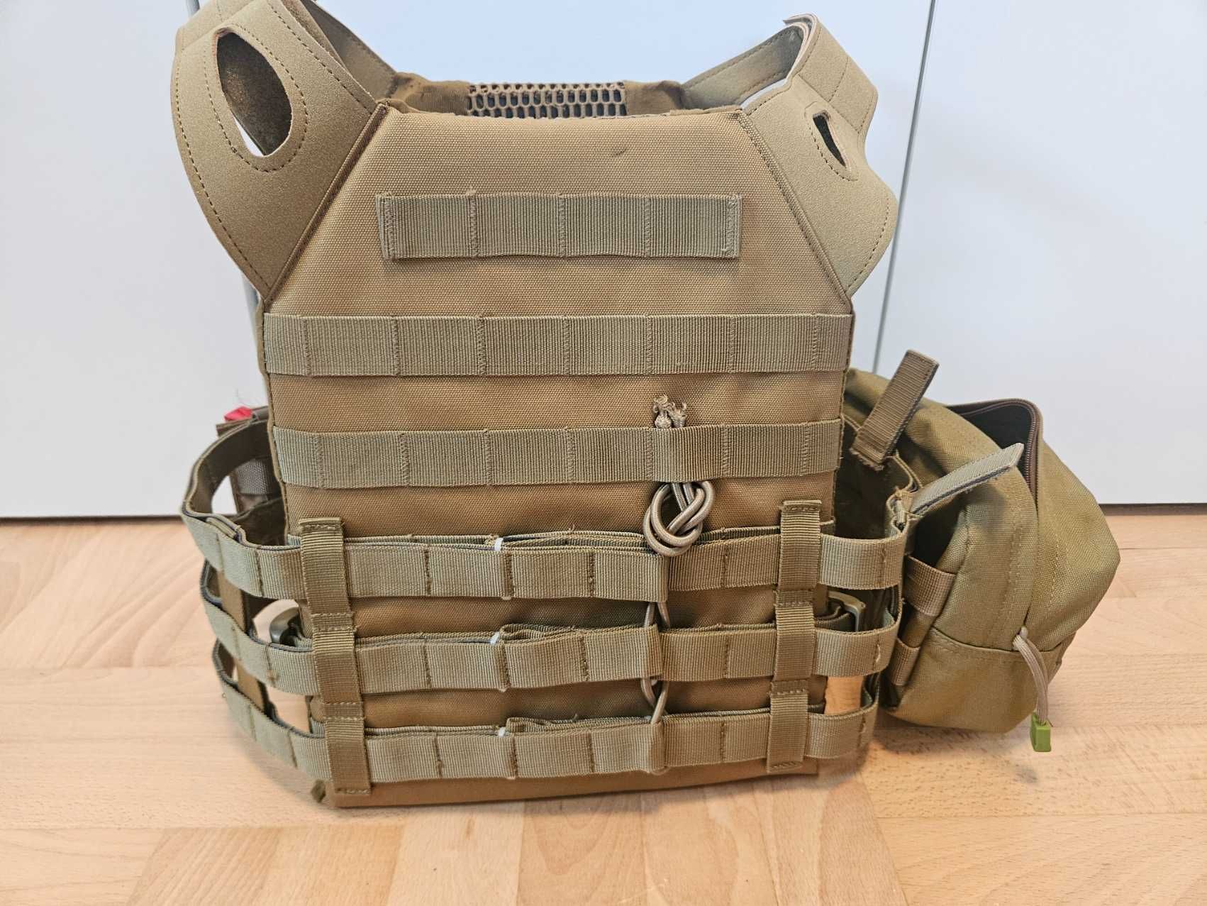 Kamizelka ASG Plate Carrier z ładownicami