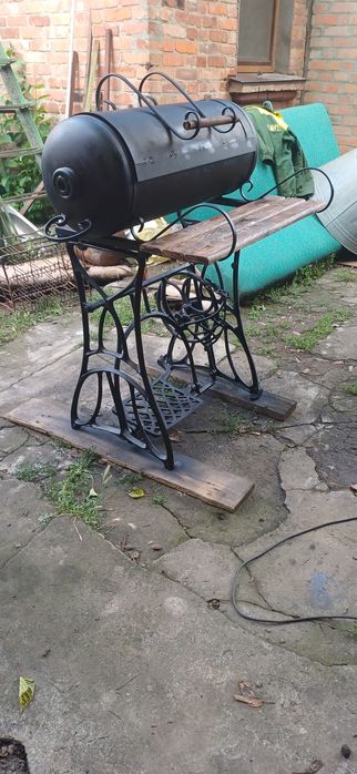 Мангал з газового балона.