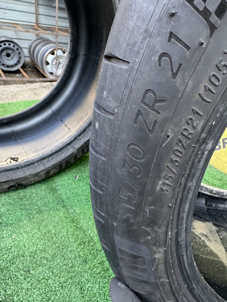 Шини Michelin Pilot Sport 4S 315/30r21 Літо Склад б/у