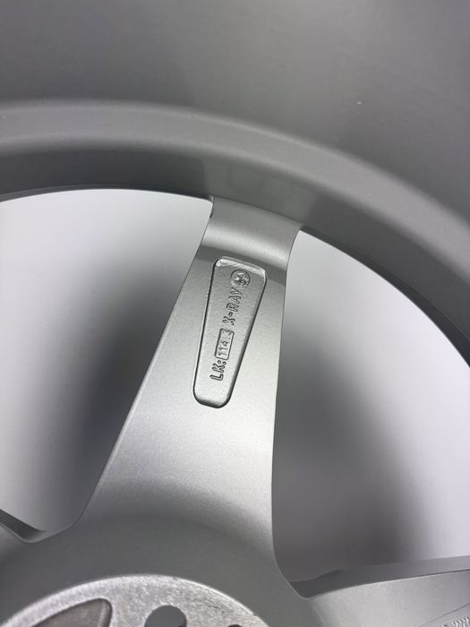 Диски OXIGIN R21 5x114,3 10.5 ET52 DIA72.6 Flow Forged