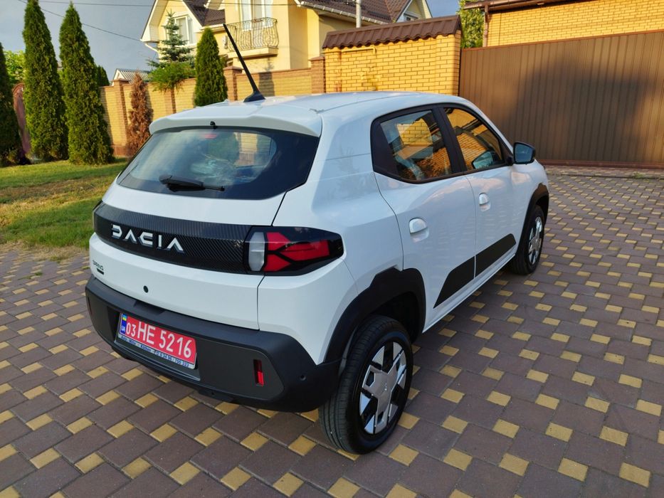Dacia Spring 2025