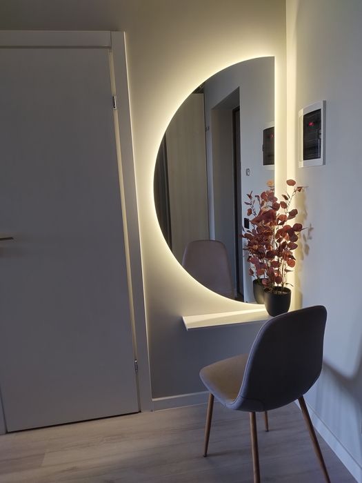 !!! Вільно !!ЦЕНТР! 09.12.2025.. 2 кімнатна євро.