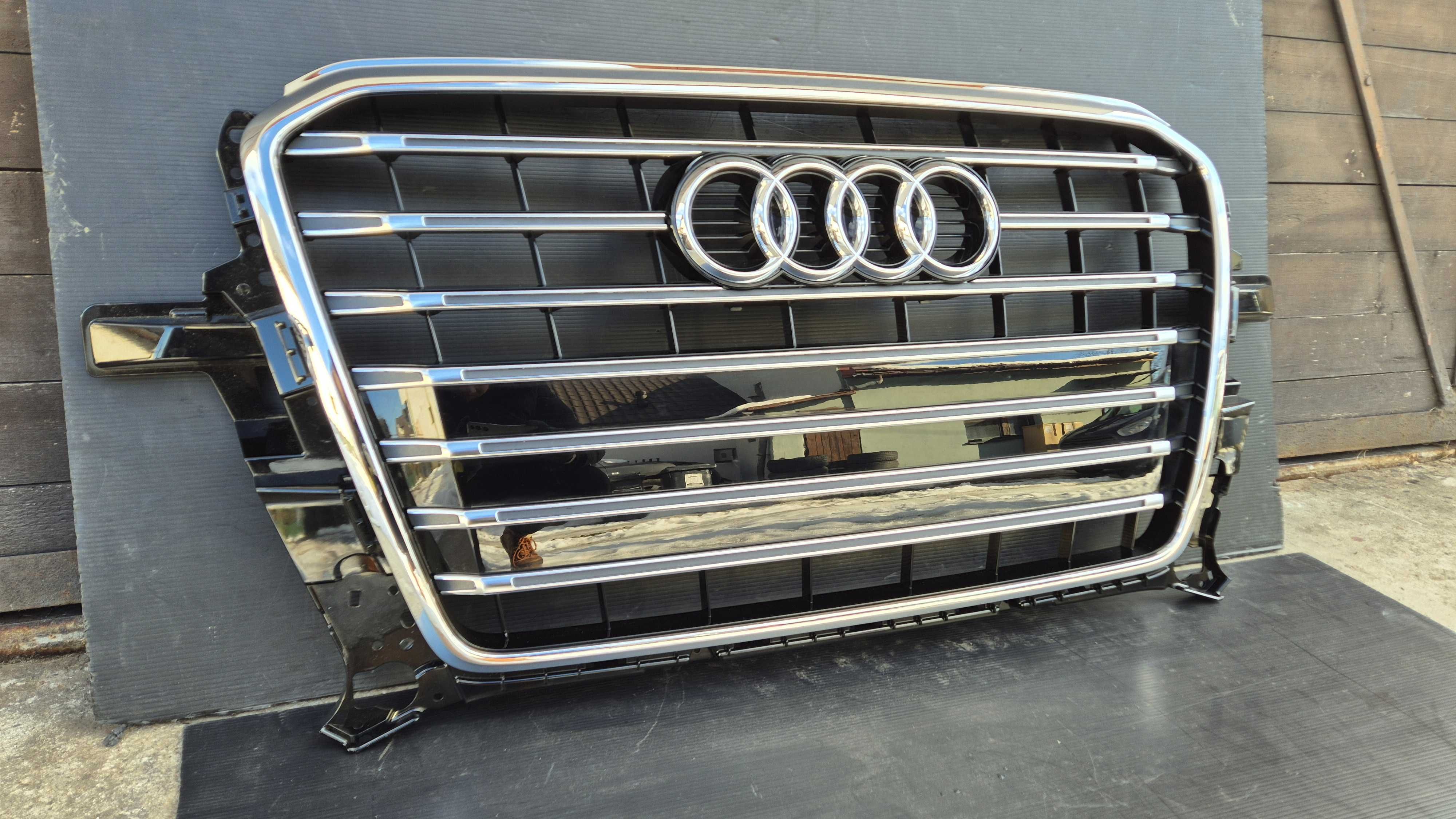 Atrapa chłodnicy GRILL Audi SQ5 Q5 S-LINE 8R LIFT 12-16 OE 8R0 NOWA