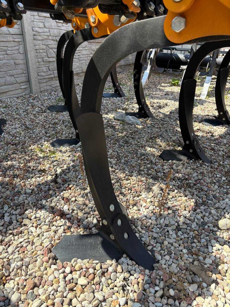Wynajem kultywatora bezorkowego Moro Aratri Crabber 300 3m wał cracker