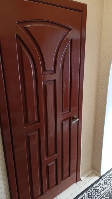 Двері міжкімнатні дерев'яні