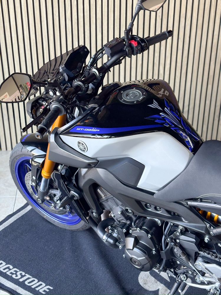 Yamaha MT-09 SP C/ 8300 kms