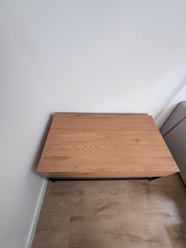 Mesa de centro JYSK tampo c/elevação