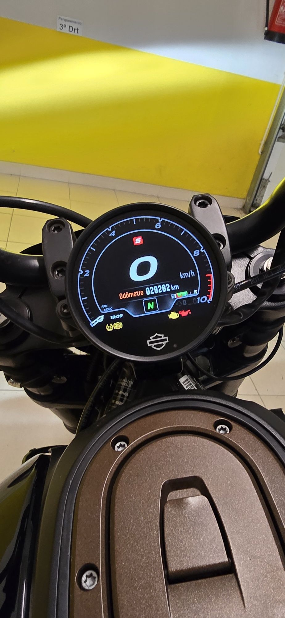 Harley Davidson Sportser S com extras exclusivos